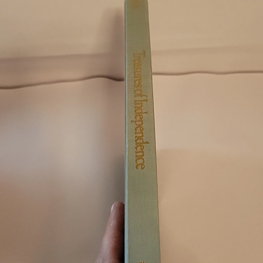 1980 Treasures of Independence Book